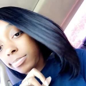 Meet your Posher, Renita